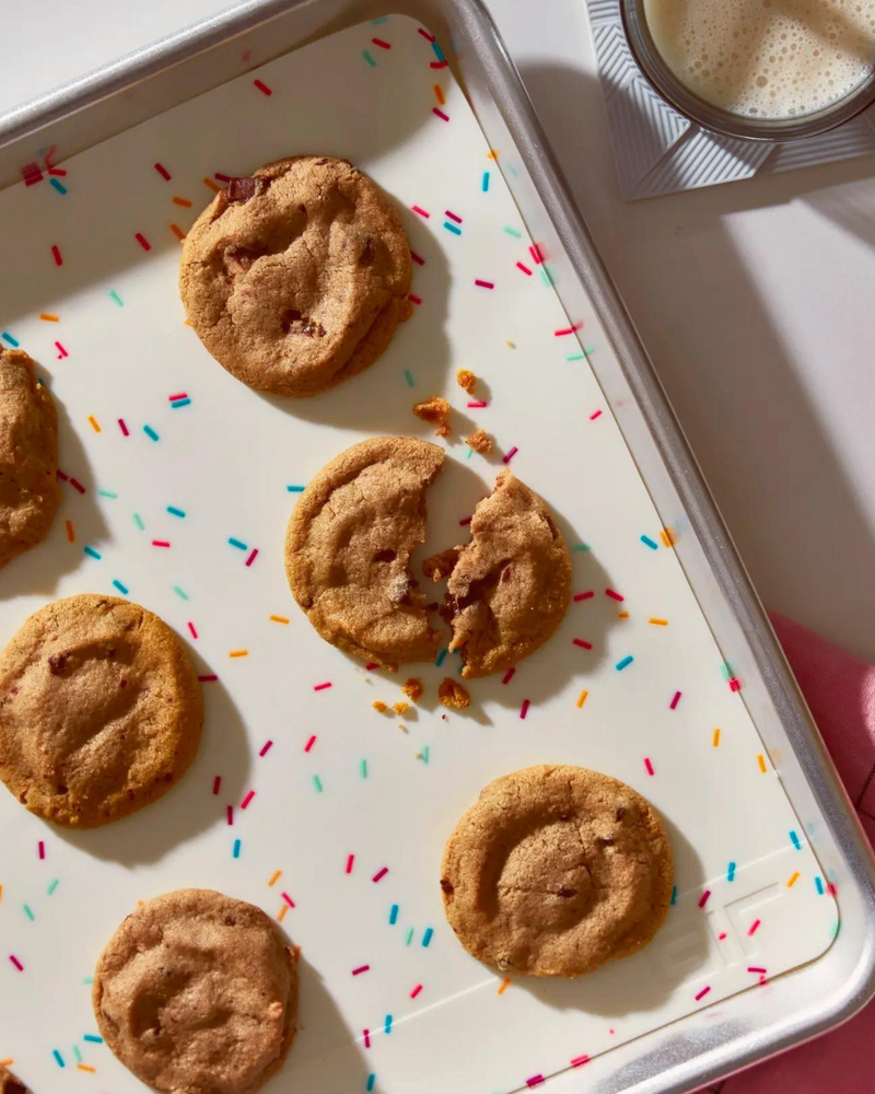 Silicone baking top mat for cookies